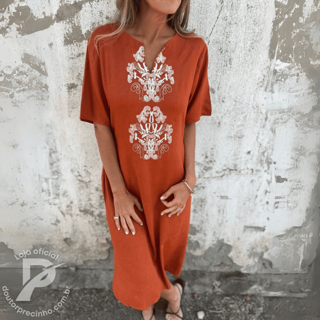 Vestido Brienne – Leveza Artesanal e Charme Atemporal