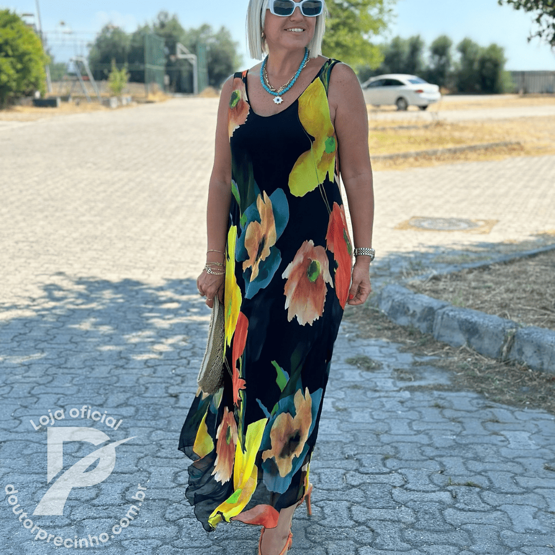 Vestido Feminino Camila - Modelagem Fluida com Estampa Floral Vibrante