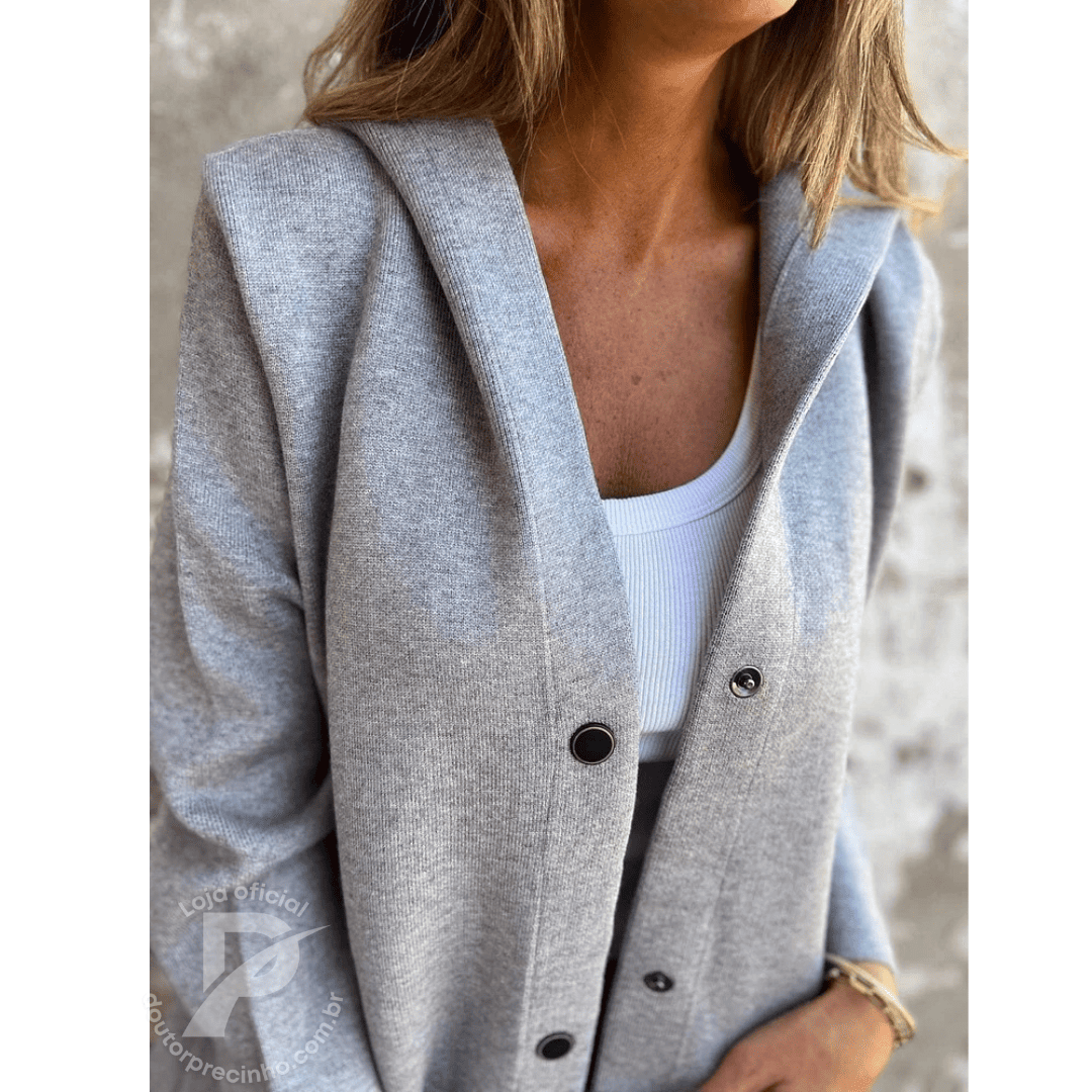 Casaco Feminino Elegante com Caimento Reto e Gola Estruturada – Modelo Loreta