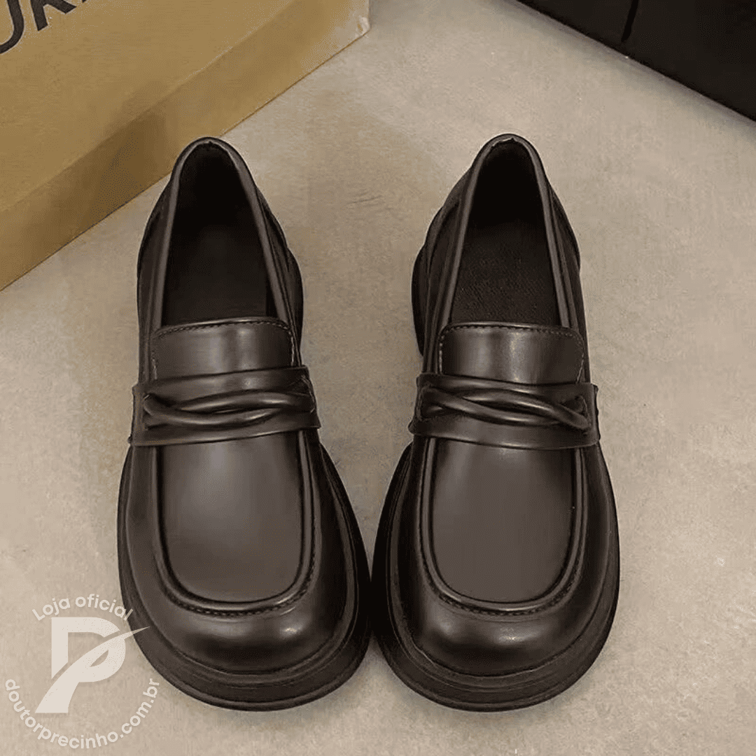 Mocassim Monique com Salto Baixo Tratorado