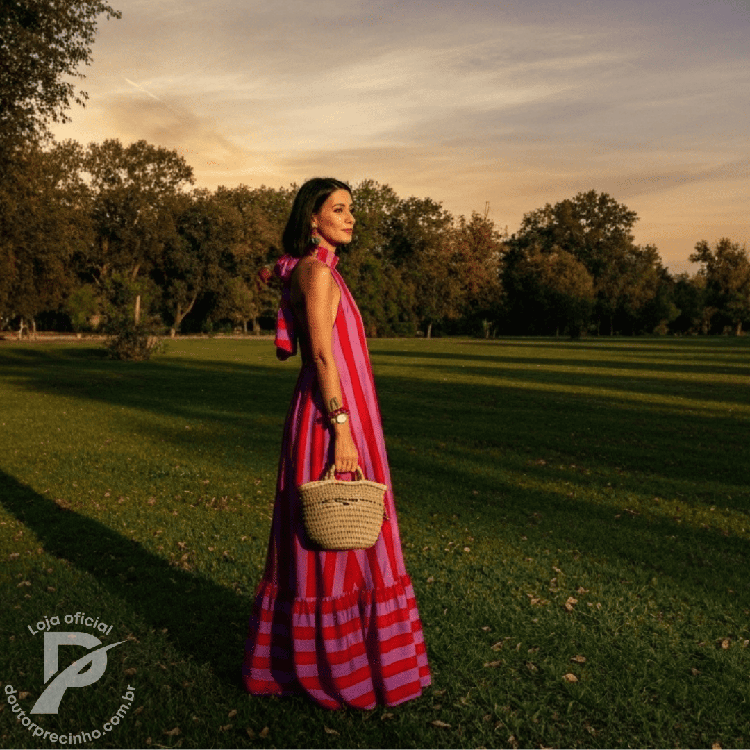 Vestido Azeny – Estilo, Liberdade e Sofisticação