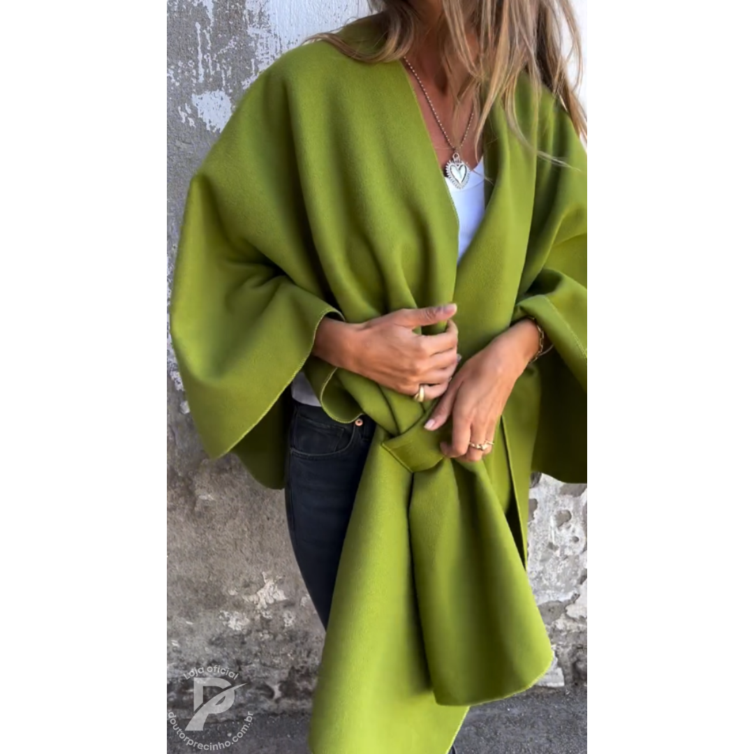 Casaco Maressa – Estilo Capa com Modelagem Ampla e Caimento Elegante