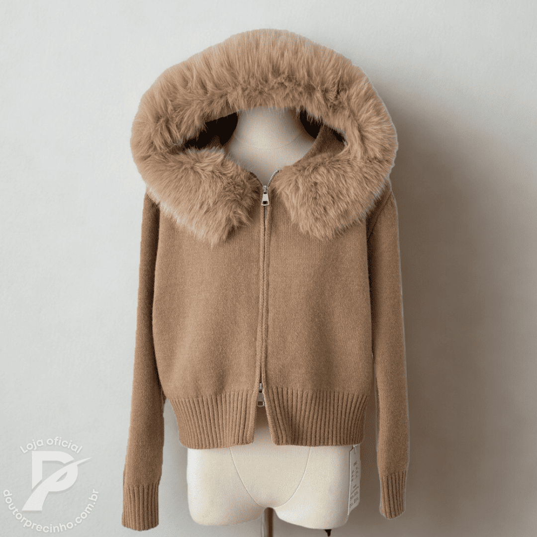 Casaco Thalina – Inverno Elegante com Capuz de Pelo