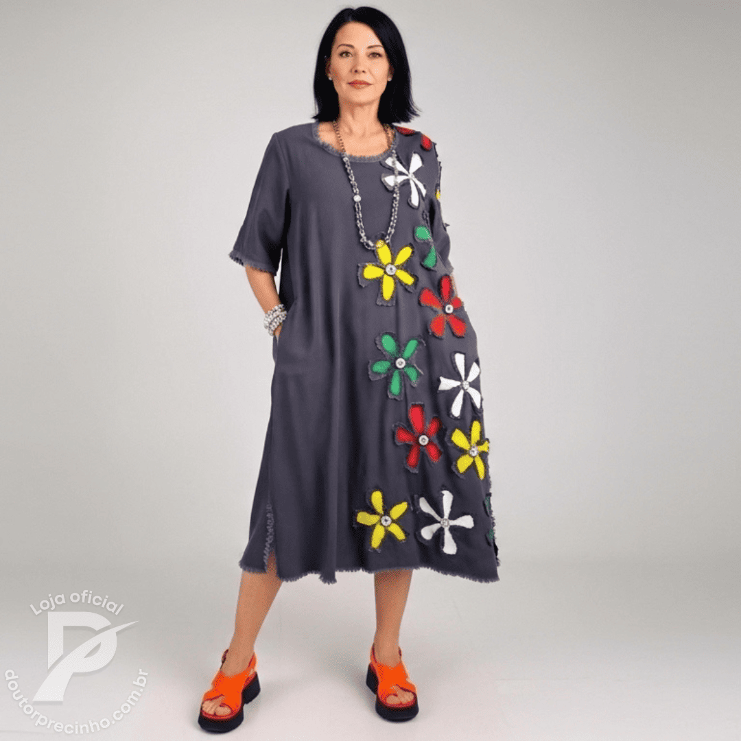 Vestido Elaris – Leveza, Cor e Alegria em Cada Detalhe