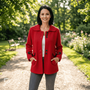 Casaco Lirian – Elegância Clássica Com Um Toque Moderno