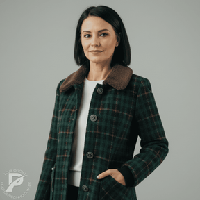 Sobretudo Feminino Xadrez Longo com Forro - Belle | Inverno 2026
