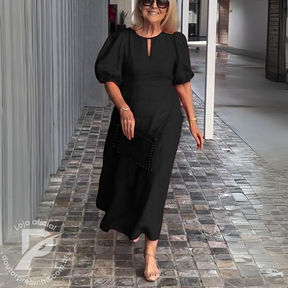 Vestido Romina – Elegância Atemporal com um Toque Moderno