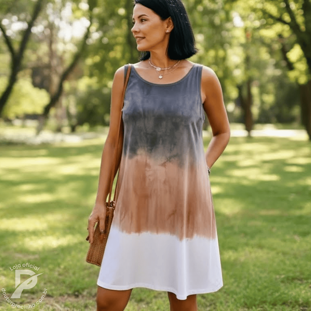 Vestido Arlisse - Simplicidade luminosa