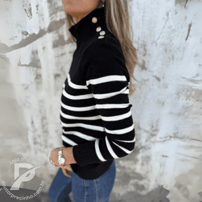 Suéter Aveline – Listrado com Gola Alta