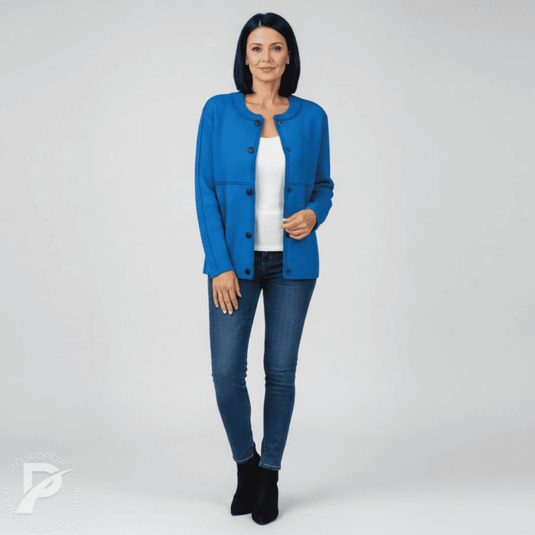 Casaco Feminino Branco com Bordado Contrastante e Botões – Modelo Ariella