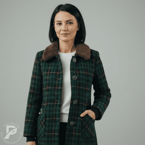 Sobretudo Feminino Xadrez Longo com Forro - Belle | Inverno 2026
