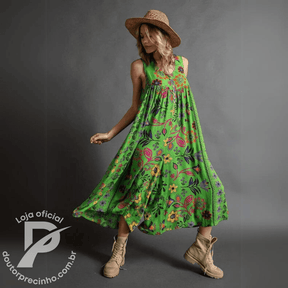 Macacão Feminino Lia - Estampa Floral com Modelagem Ampla e Botões Frontais