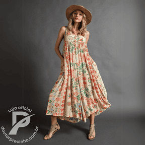 Macacão Feminino Lia - Estampa Floral com Modelagem Ampla e Botões Frontais