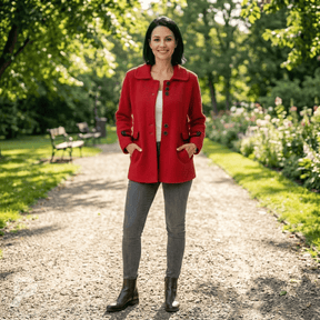 Casaco Lirian – Elegância Clássica Com Um Toque Moderno
