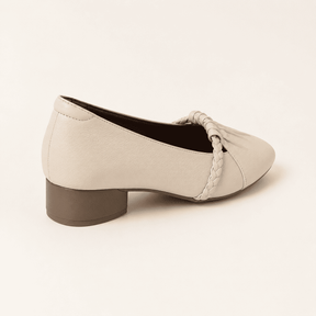 Sapatilha Eloise — Delicadeza que acompanha cada passo